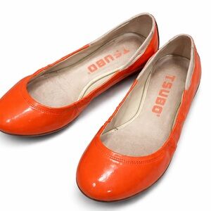Tsubo‎ Women's Bright Orange Flats